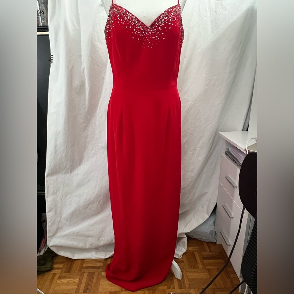 Tiffany Design Elegant Red Evening Gown Rhinestone Bust and Slit Formal Dress
